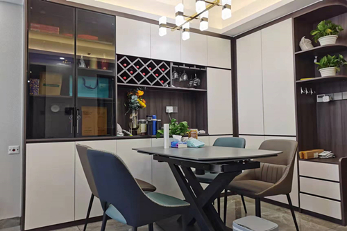 深圳市海德园现代简约风格二居室装修案例